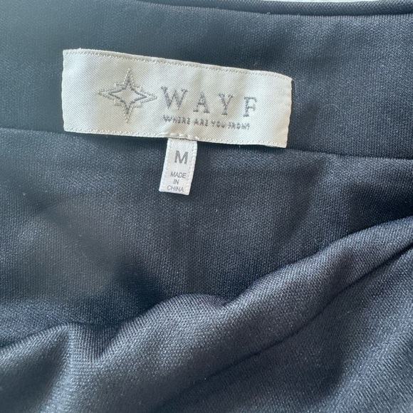 Sequence elastic skirt. Size M. Black pre owned. - Picture 3 of 3